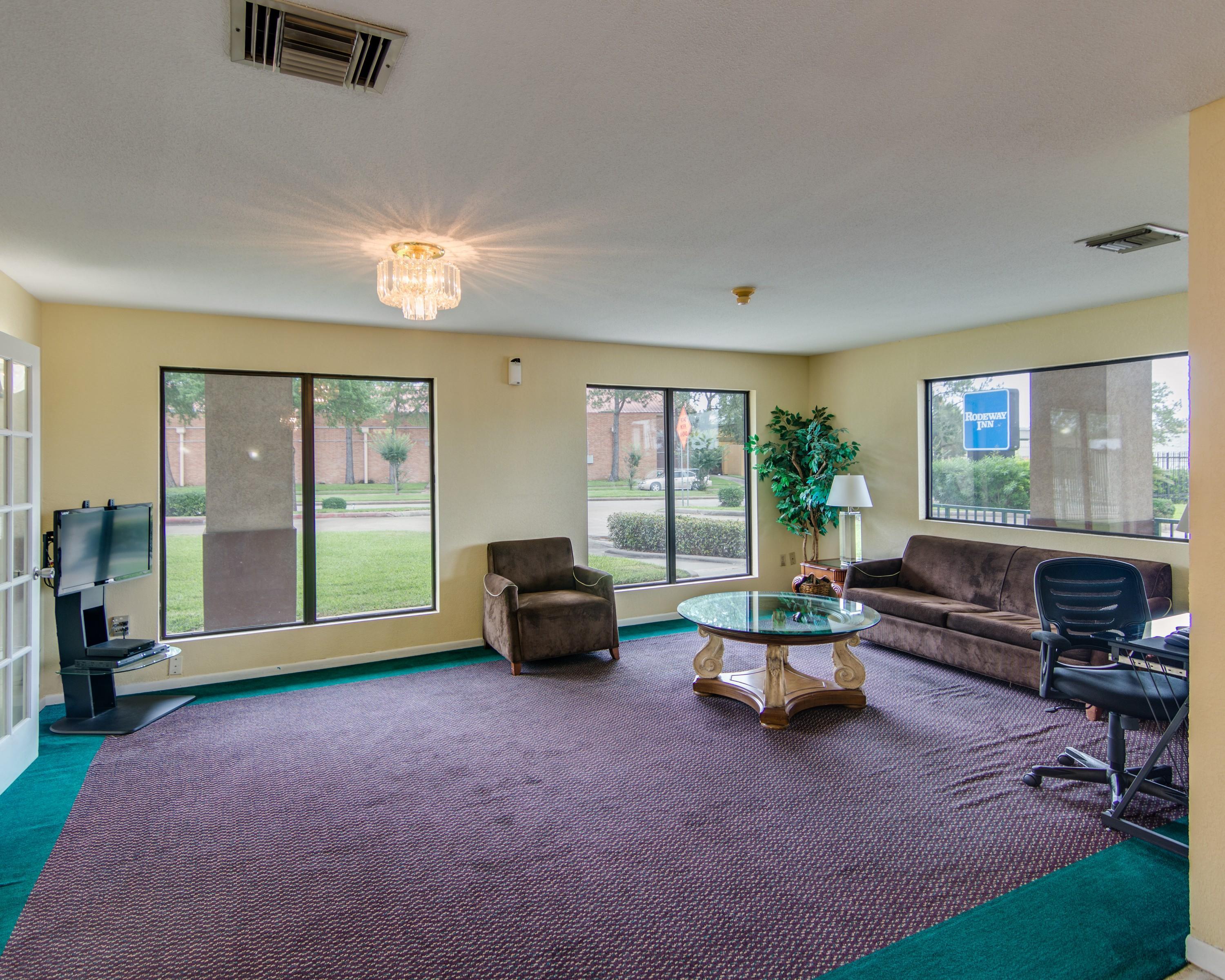 Rodeway Inn & Suites Hwy 290 Nw Houston Exterior photo